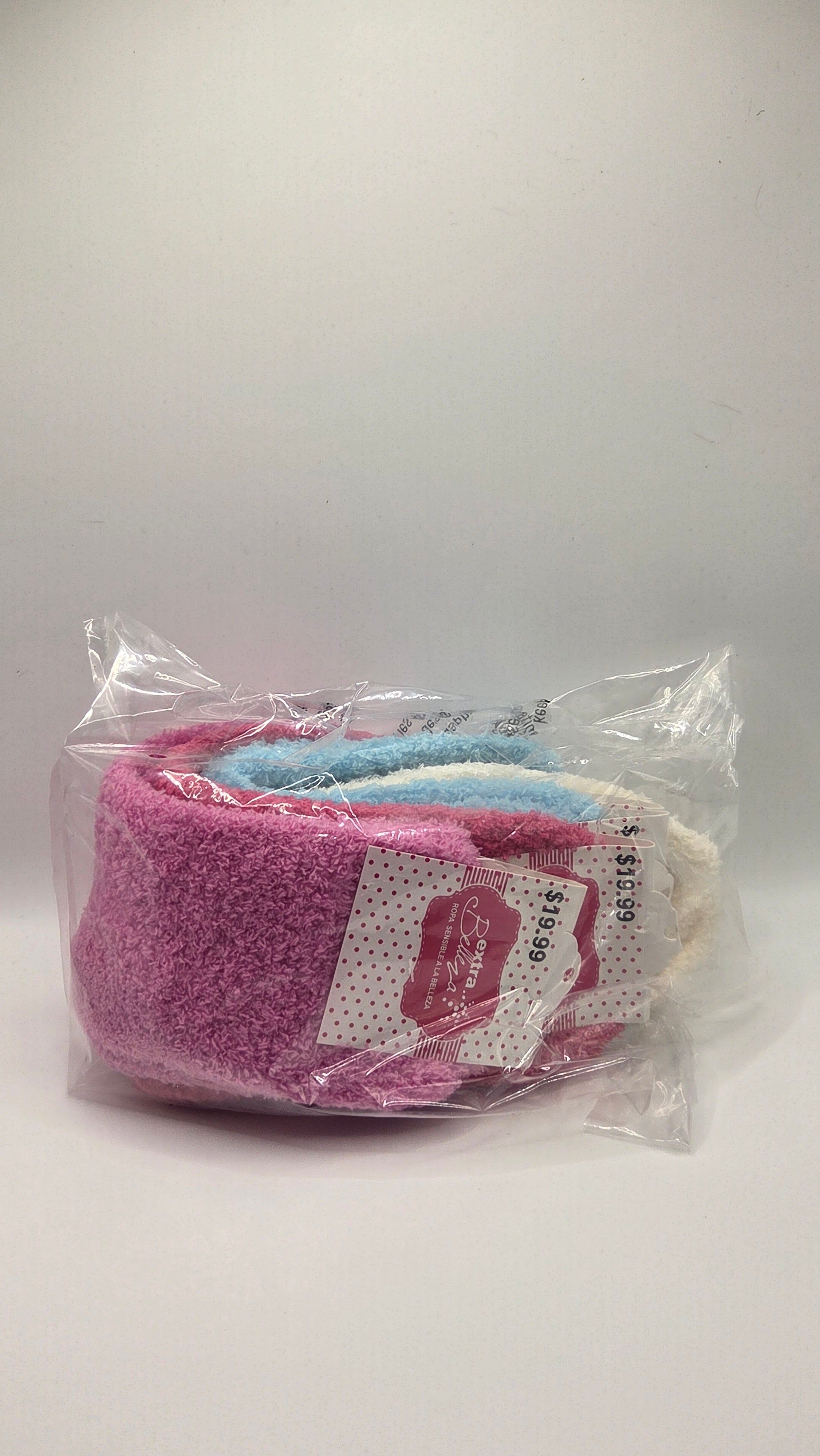 Extra Belleza Fuzzy Socks