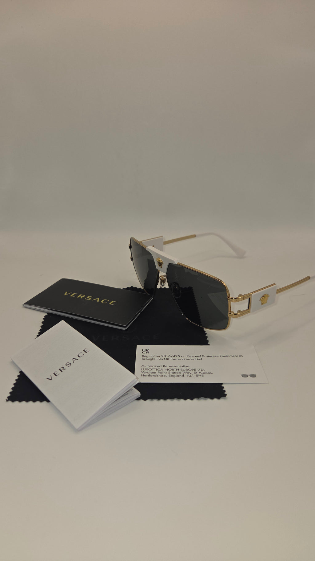 Versace Luxury Fashion Sunglasses